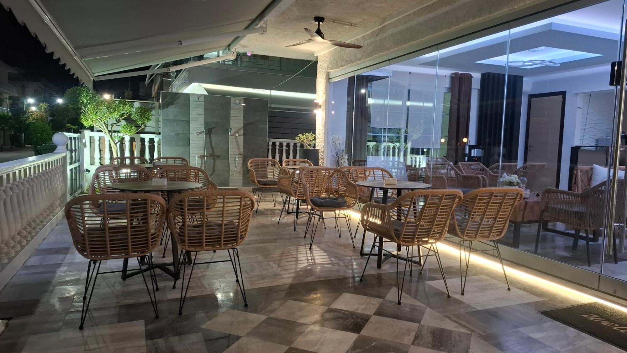 Hotel Kostas Olympic Beach Exterior photo